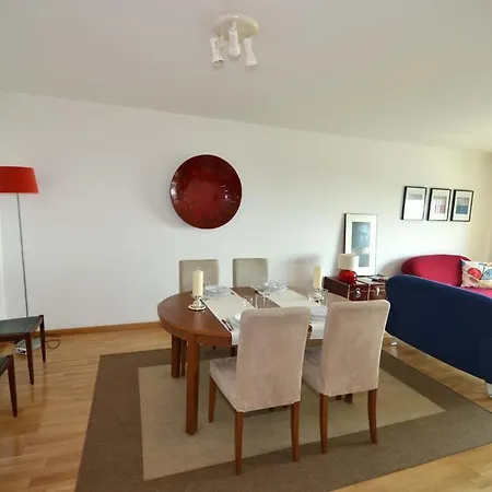 아파트 Expo Oriente Lis *